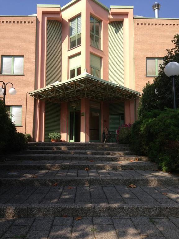 ホテル Vecchia Brianza Seveso エクステリア 写真