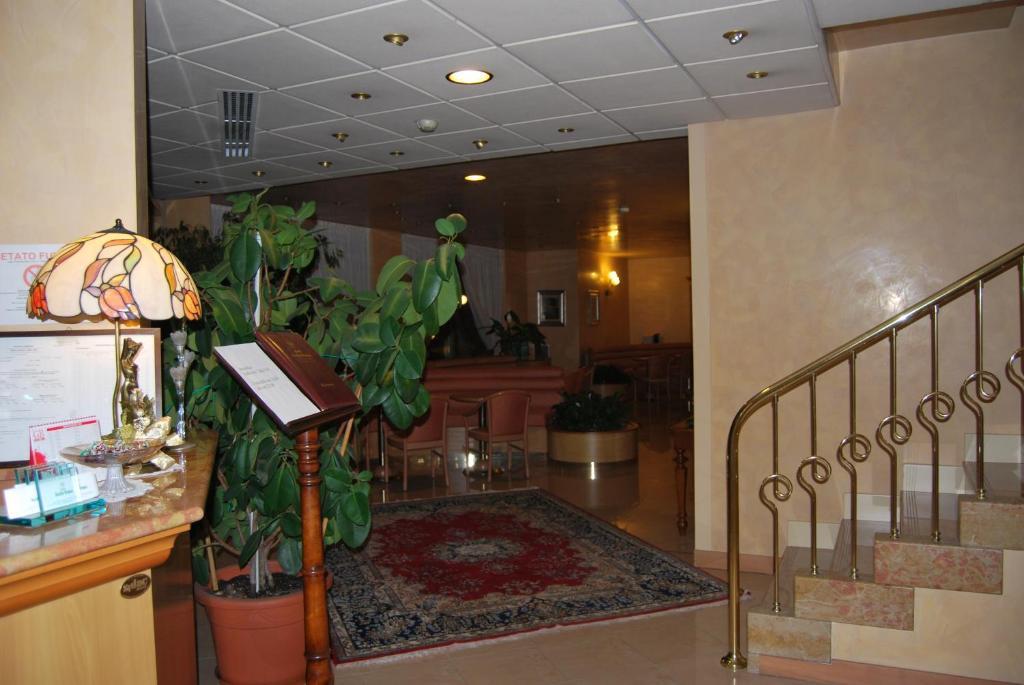 ホテル Vecchia Brianza Seveso 部屋 写真